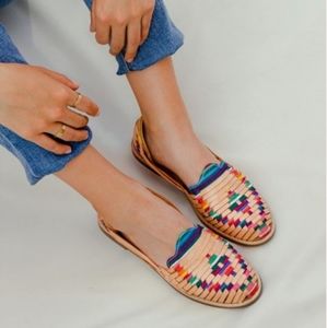 NWOT Huaraches Ethnic Heritage